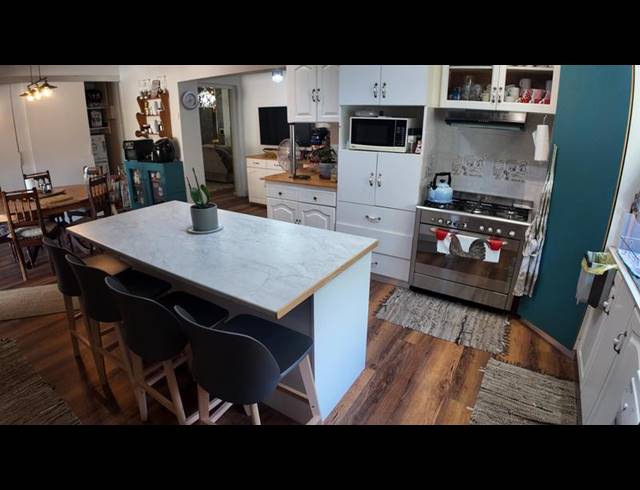 4 BEDROOM HOUSE FOR SALE IN GEORGE SOUTH